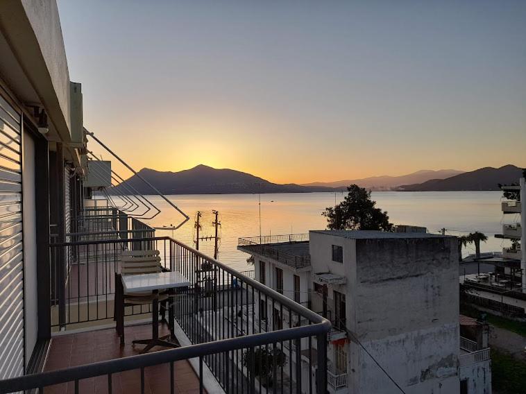 Artemida Apartman Lutrá Edipszú Kültér fotó